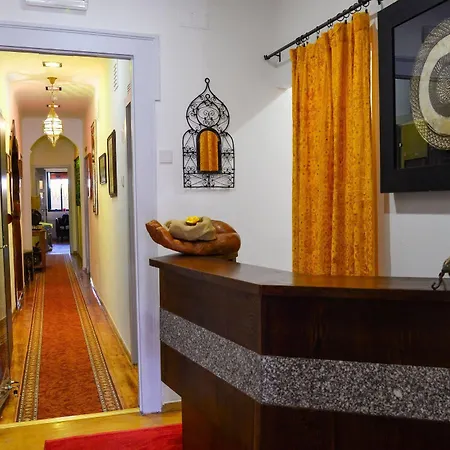 Alushbuna And リスボン